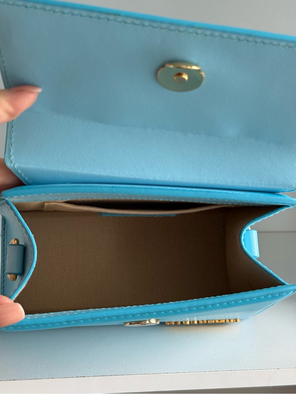 Jacquemus Le Chiquito Small Bag – Light Blue Leather - Picture 11 of 16